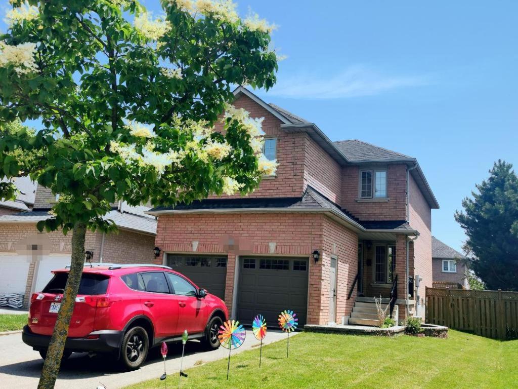 Perfect Location Comfort Private House Lower Level 2 Bedroom Unit Mississauga Exterior photo